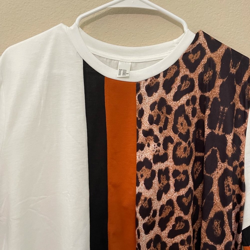 LEOPARD ANIMAL PRINT SHORT SLEEVED TOP PLUS SIZE 3X NWT - Picture 3 of 8